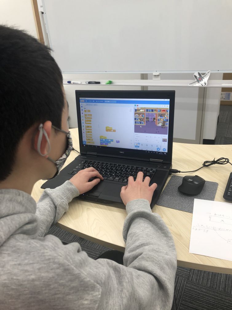 ゲームは”する”より”つくる”が楽しい！！