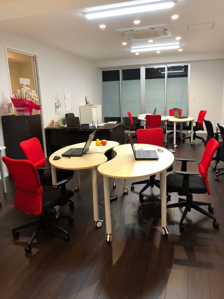 iTeenでゲーム好きのお子さんの才能の花を咲かせましょう！