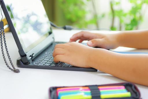 プログラミングスクールってどんなとこなの？